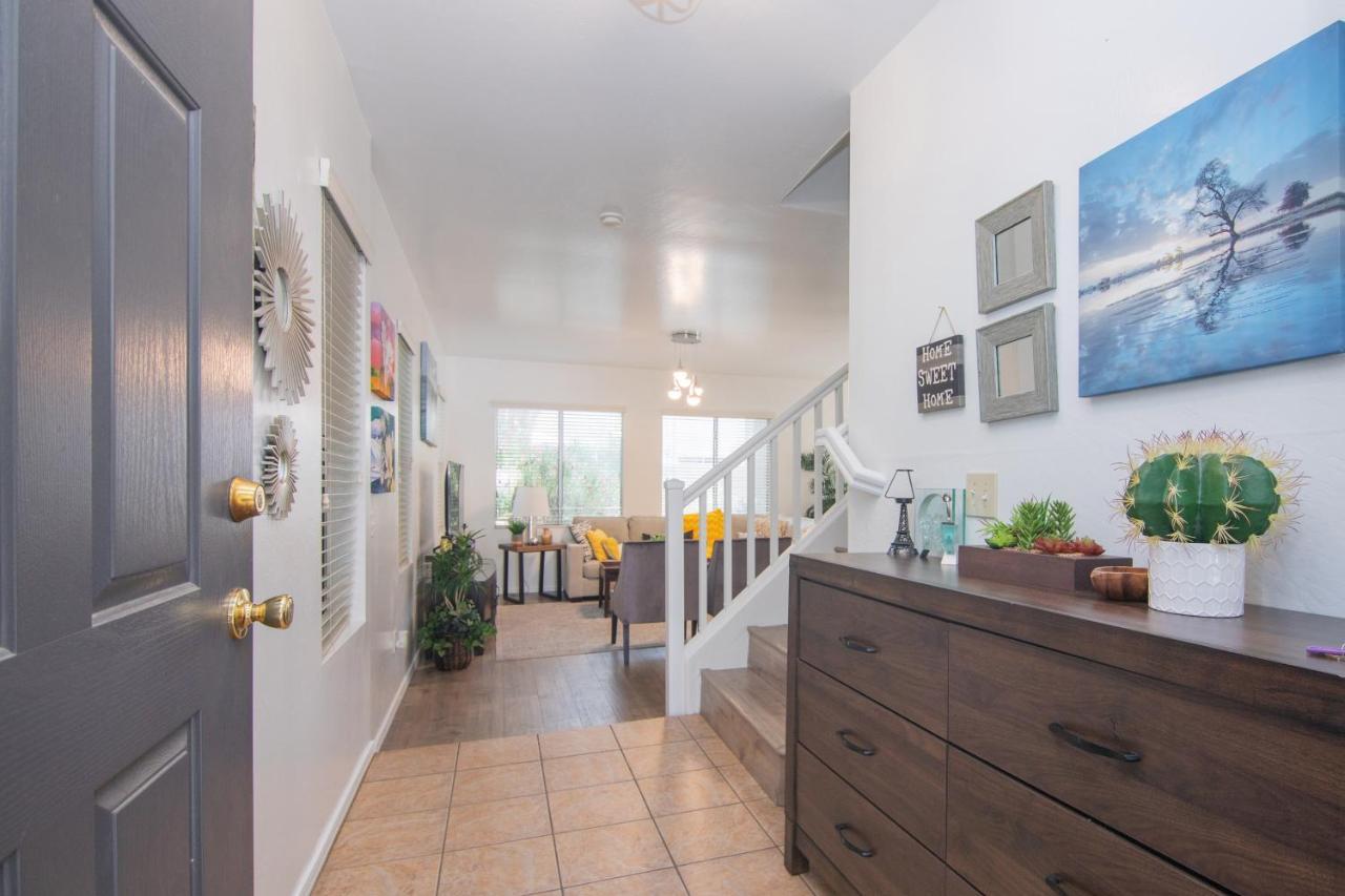 Stylish Home Phoenix - Low Rates Now! Екстериор снимка