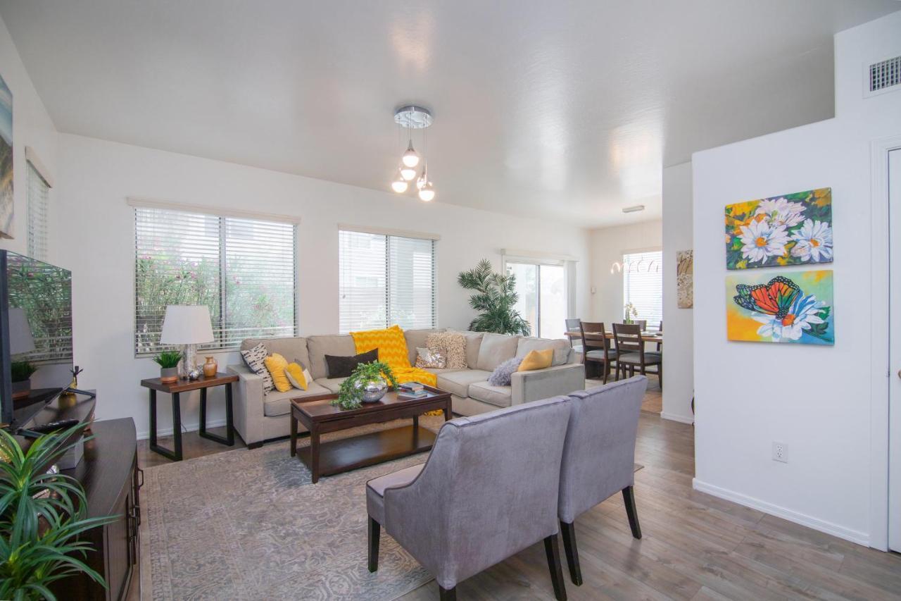 Stylish Home Phoenix - Low Rates Now! Екстериор снимка